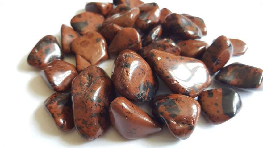 Bane i dag arsenal Mahogany Obsidian and Red Obsidian: Complete Guide (Updated 2023) | Healing  Crystals Co.