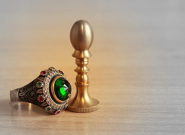ring with green crystal