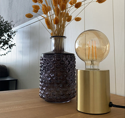 Overweldigend Dodelijk extract Gusta Tafellamp LED Goud – Casa Sarani