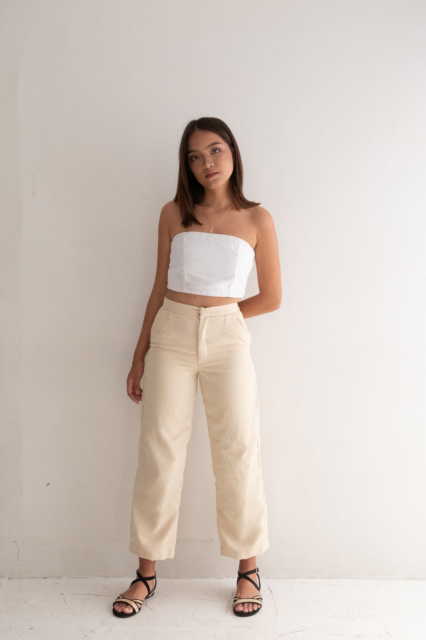 Nala ナラ ドレスパンツdress pants ブラック 【限定品】 odessa