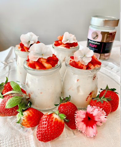 Secret Kiwi Kitchen's Stawberry Marshmallow Fluff Mousse Pots