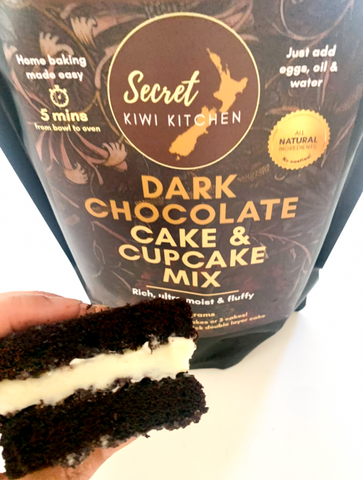 Secret Kiwi Kitchen Cake Mix Oreo Bars