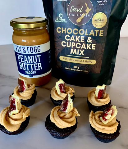 Secret Kiwi Kitchen's Peanut Butter Icing with Whittakers Jelly Tip Chocolate