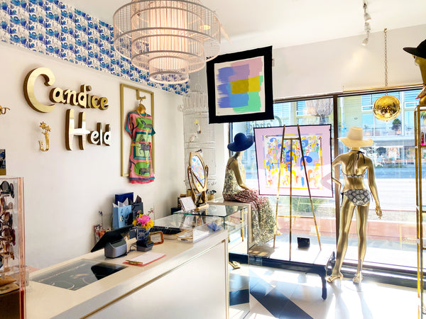 Candice ha tenuto la boutique di Palm Springs