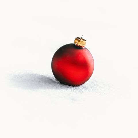 Ejemplo bolas de navidad rojas