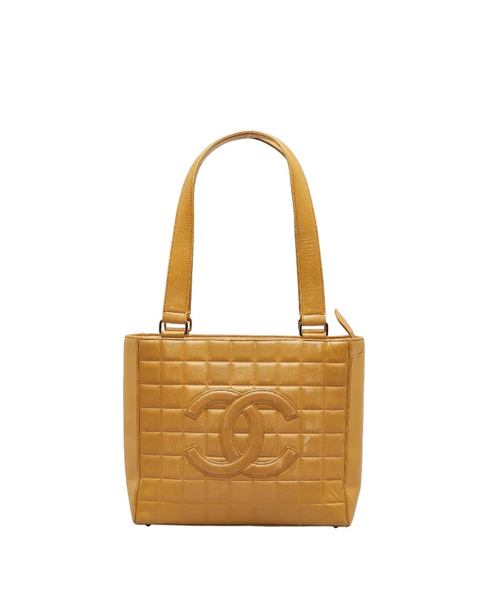 image of Leather Tote Bag with CC Logo Detail