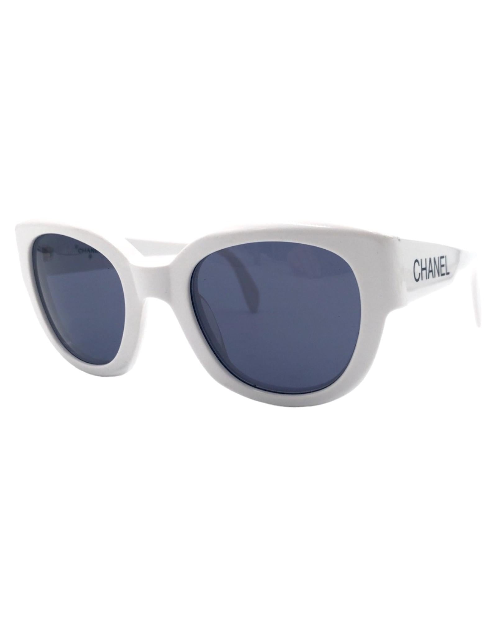 Image of Vintage White Plastic Sunglasses by LuxUness