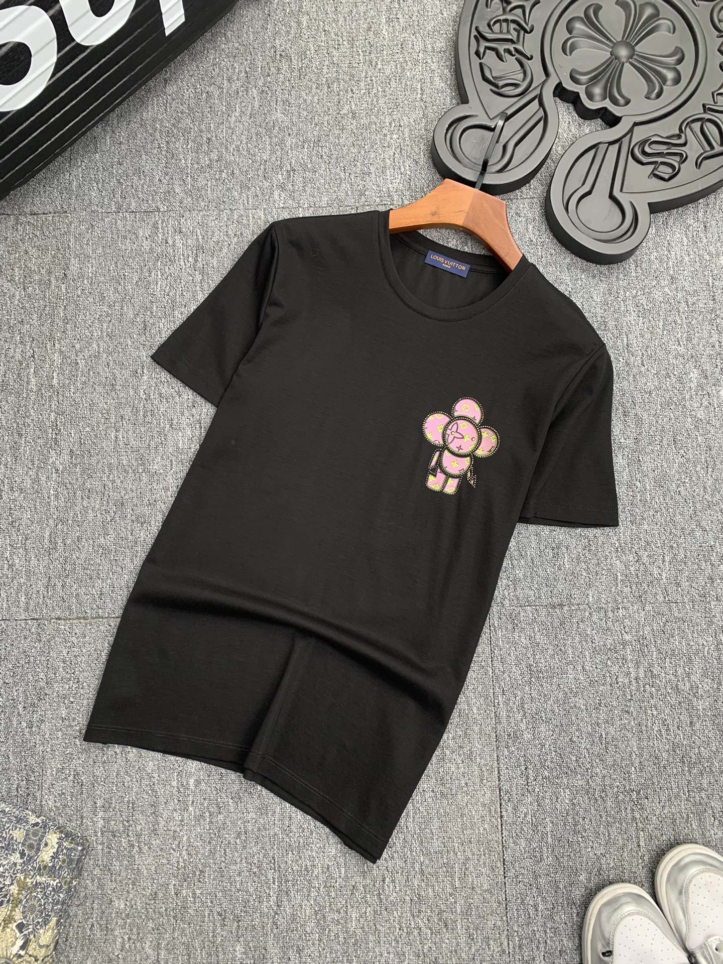 LV Louis Vuitton Fashion Casual Simple Men Short Sleeve T-Shirt 