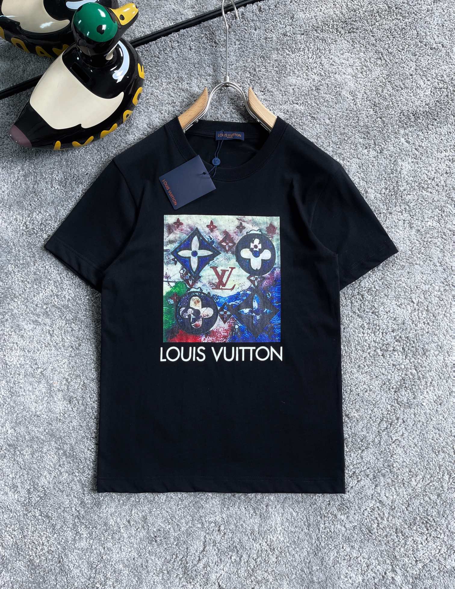 LV Louis Vuitton Fashion Casual Simple Men Short Sleeve T-Shirt 