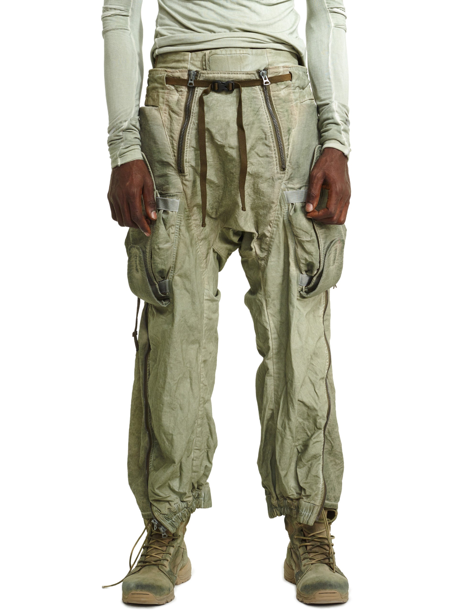 cargo pants with expandable waist