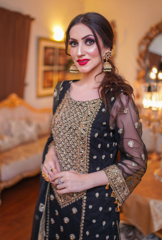 Pakistani Wedding Dresses: A Look into the Pakistani Bride's Style ...