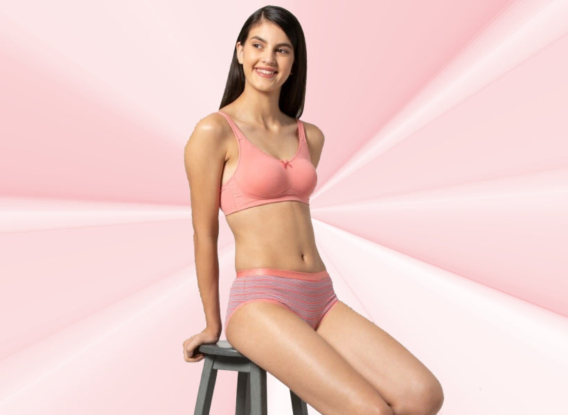 A padded bra is a way to be stylish and comfortable at the same time. –  BODYBASICS