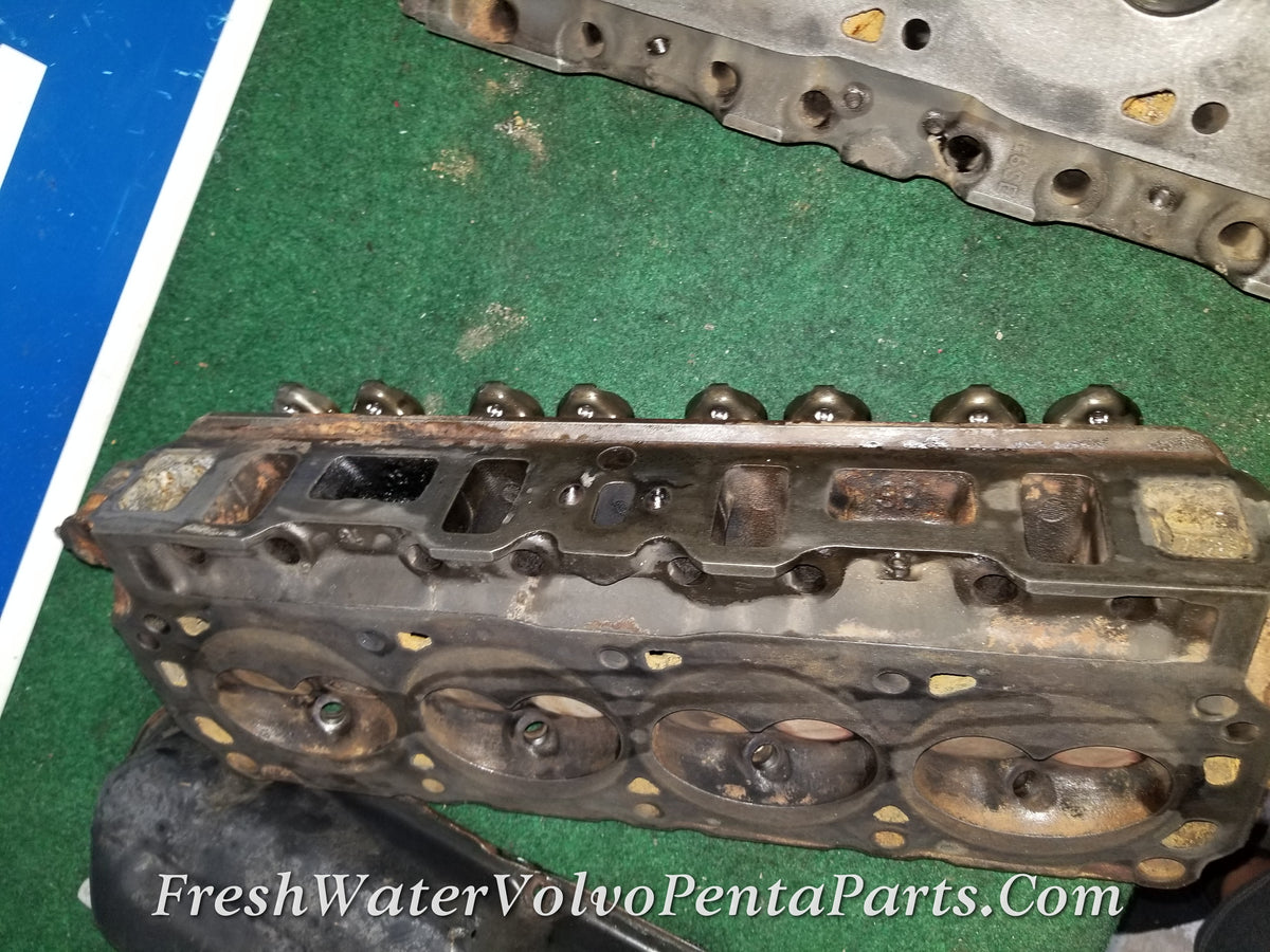 Volvo Penta Ford Marine V8 5.0 302 Cylinder Heads 1994