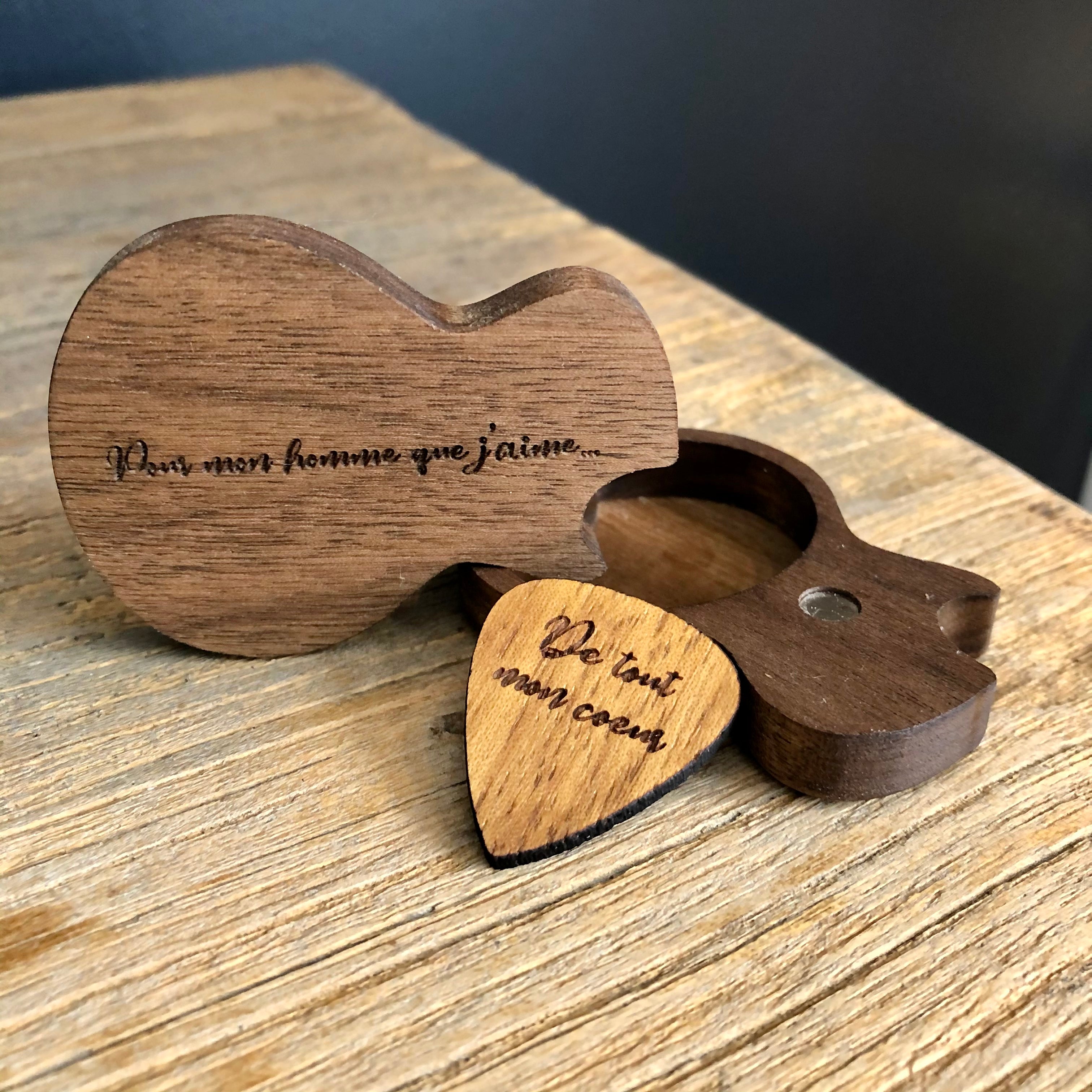 Plectres de guitare en bois personnalisés avec étui de rangement, boîte de  support gravée, cadeau d'anniversaire pour musicien guitariste
