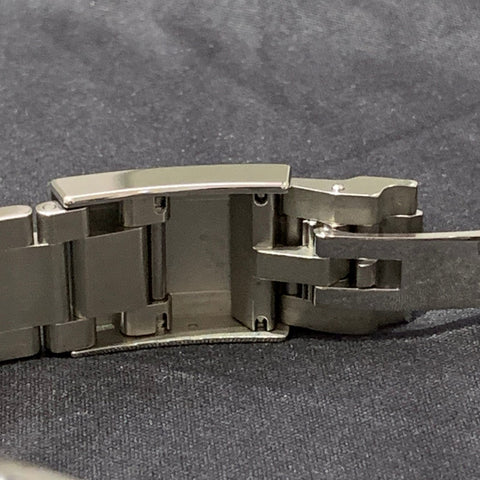 Folding buckle with easy link
