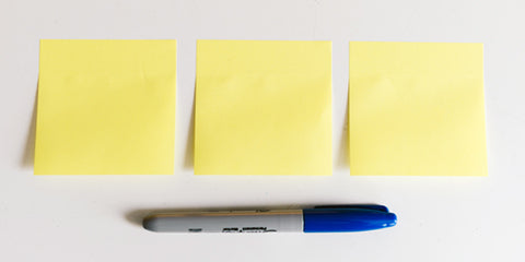 Three post its for prioritization
