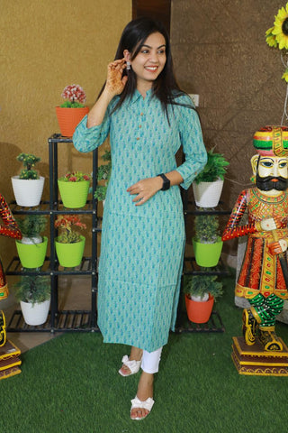 Noor Light Blue Collar Style Cotton Kurti – Preppy Apparels