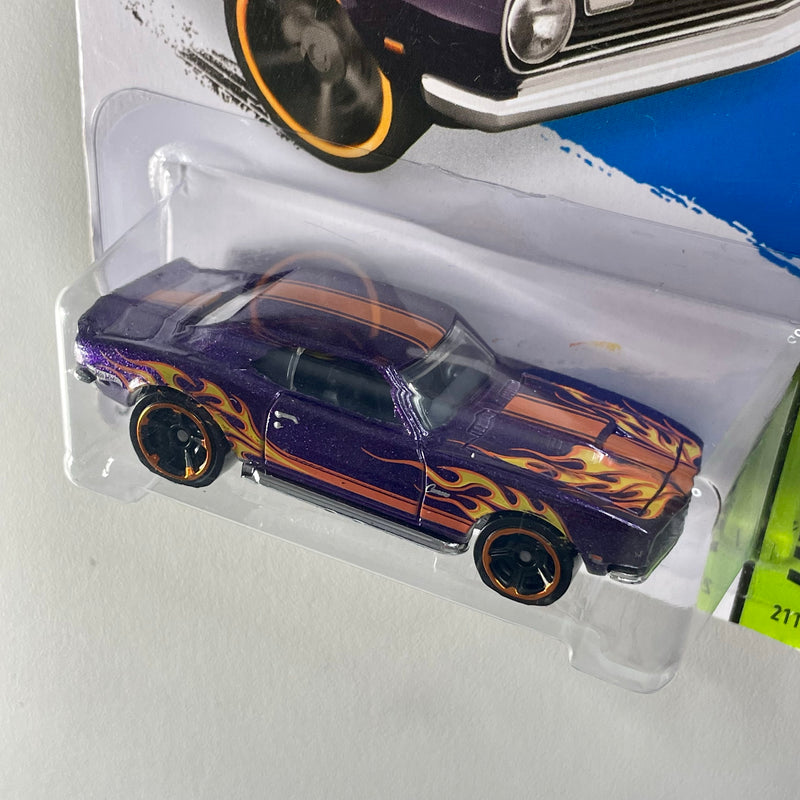 2015 Hot Wheels HW Workshop 68 Copo Camaro morado metálico con flamas