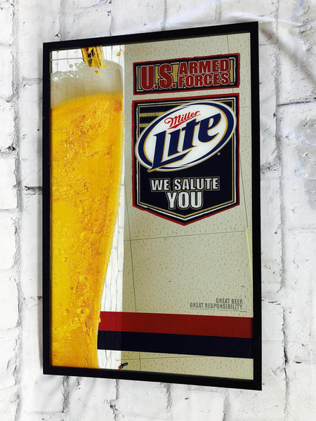 品番0385　パブミラー　Miller Lite US ARMED FORCES WE SALUTE YOU　ミラーライト ビール　壁掛　ディスプレイ　 アメリカン雑貨