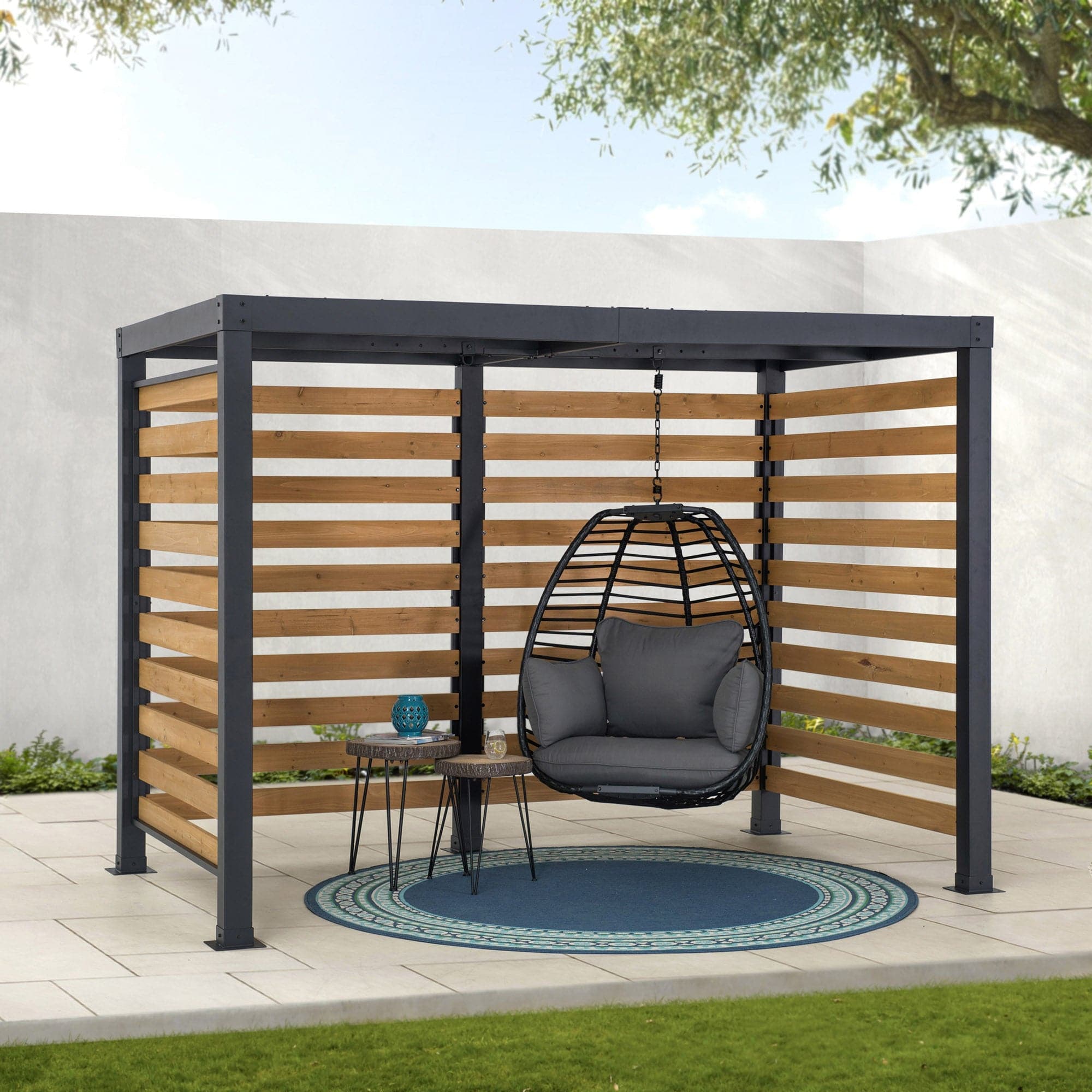 Sunjoy Outdoor Patio 6x10 Modern Black Metal Pergola Kit with Cedar Wood Privacy Screen and Hooks