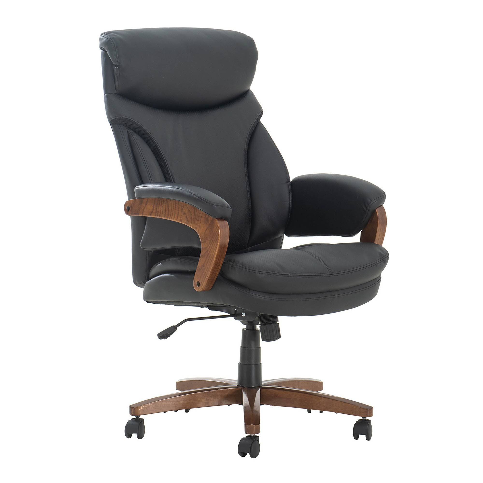 Studio Space Bern Executive Chair