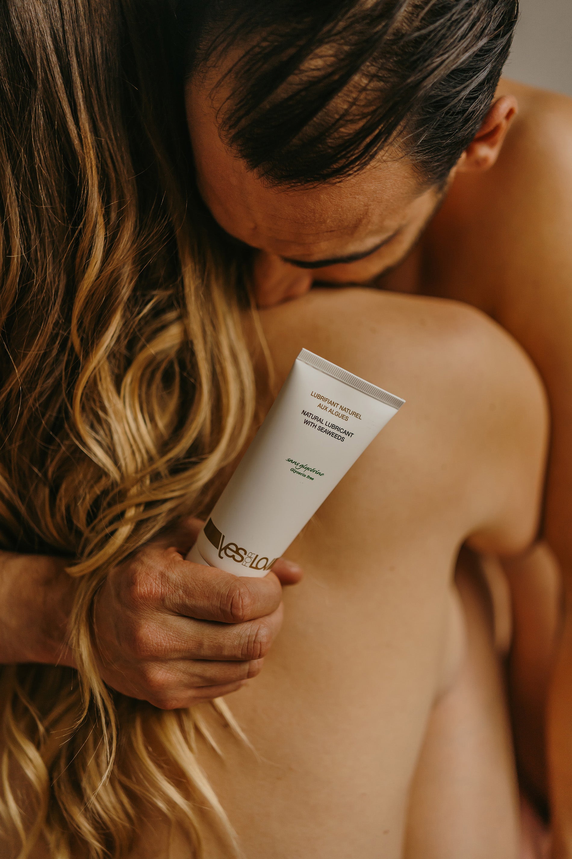 THE INTIMATE LUBRICANT: BEFORE, DURING AND AFTER LOVE, THERE IS NO RULE