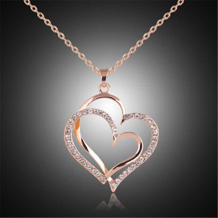 Love four Magnetic Heart Four Leaf Clover Necklace 4 in 1 Wearing 2 Sides  Diamond Love Pendant, Hearts Clover Necklace Lucky 2022 Trend