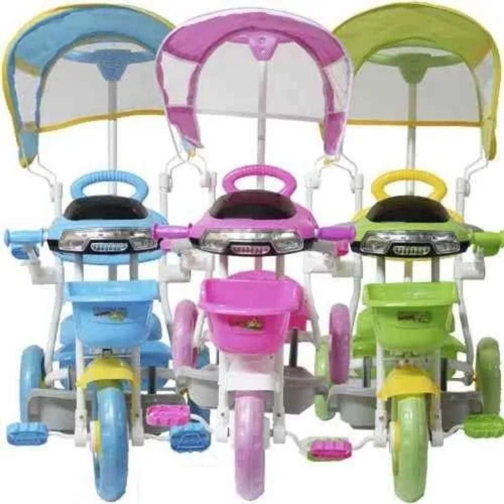 Triciclo Infantil Com Pedal e Cobertura Motoca Empurrador