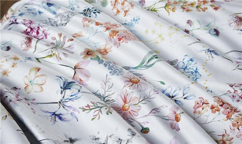 Artemis floral white duvet cover set made of egyptian cotton.