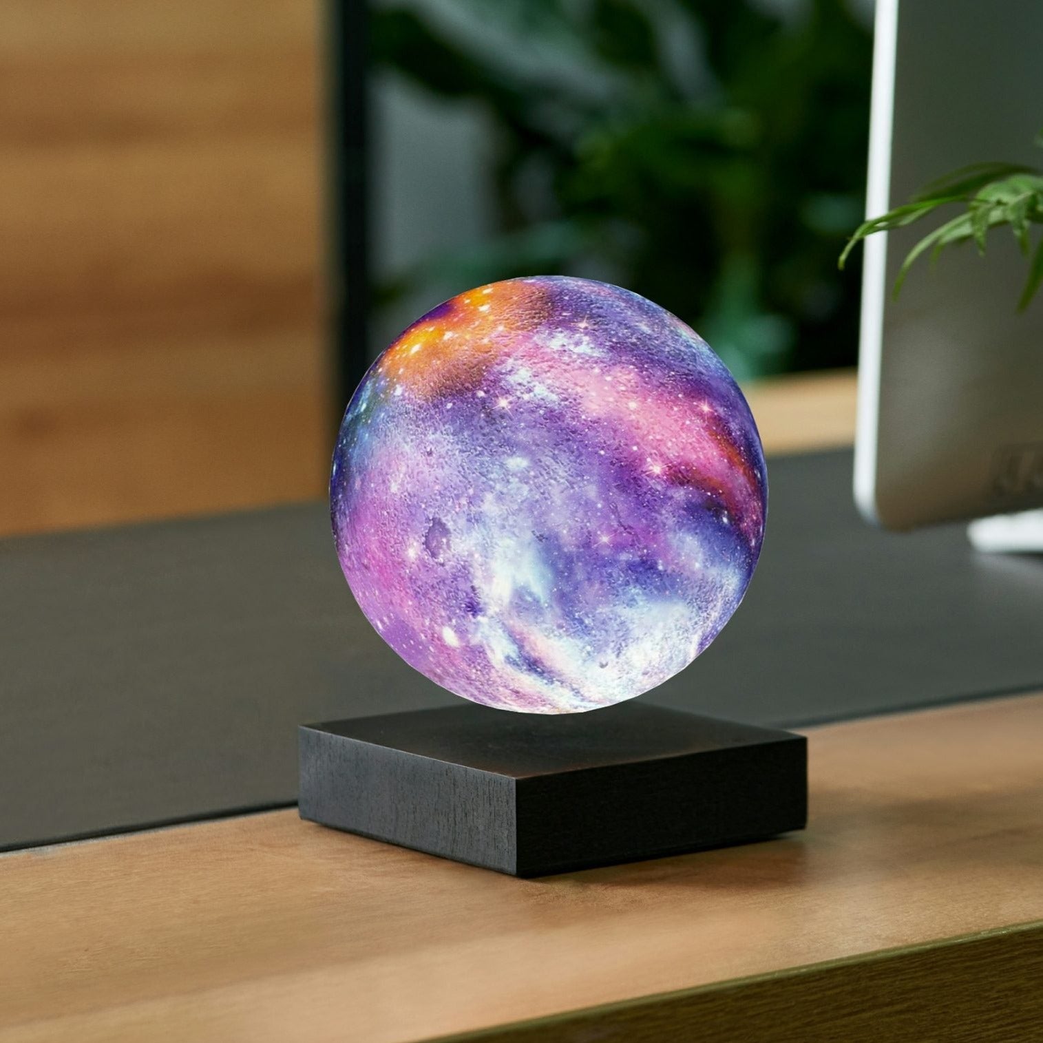 Luna - No.1 Best-Selling Floating Moon Lamp