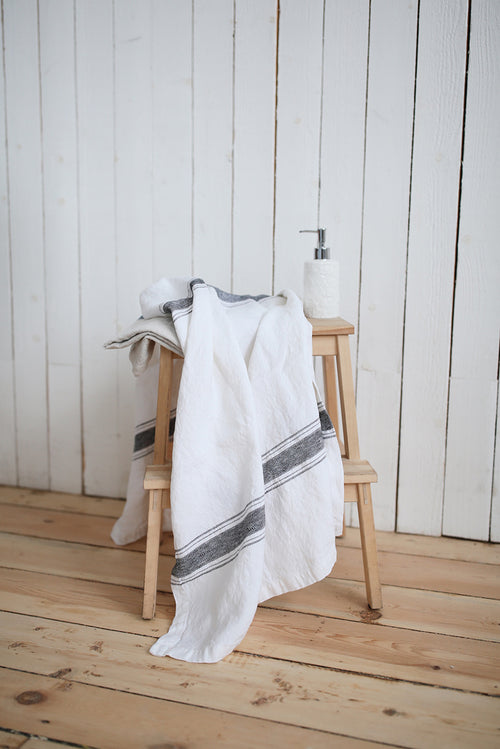 Linen Casa Kitchen Towel – Striped Heather Gray