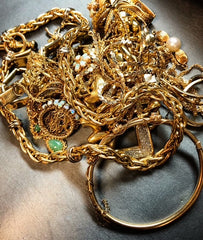 Cash for gold. Sell us your used, unwanted, broken jewelry, diamonds, gold, and watches at Guy Edward Family Jewelers. We pay top dollar for your gold, platinum, and silver jewelry.