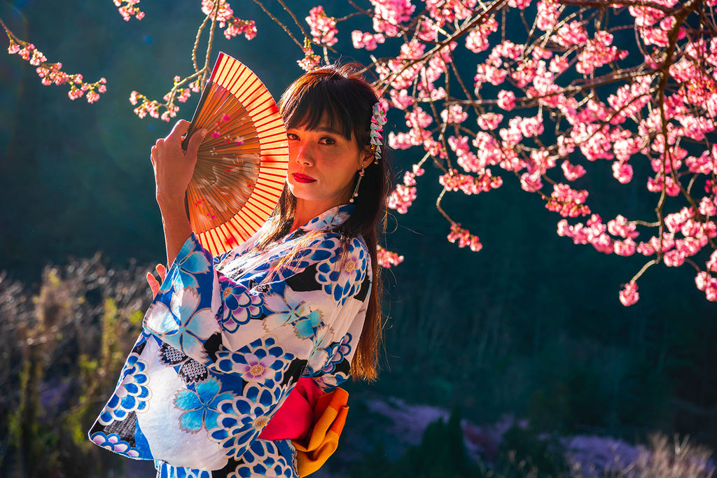 Kimono Japonais Femme Éventail