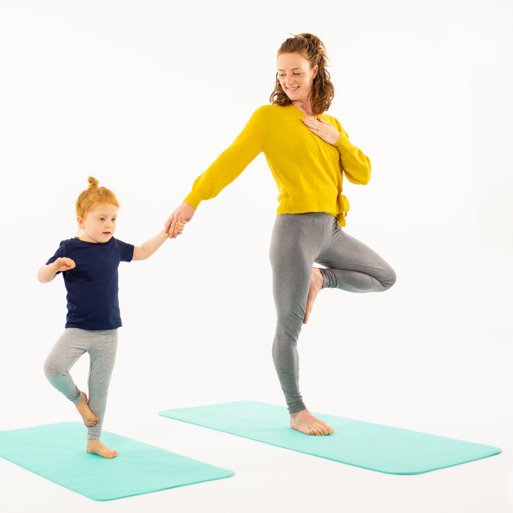 Yoga for Kids, Kids Yoga Mat Green & Yoga Pose e-Book