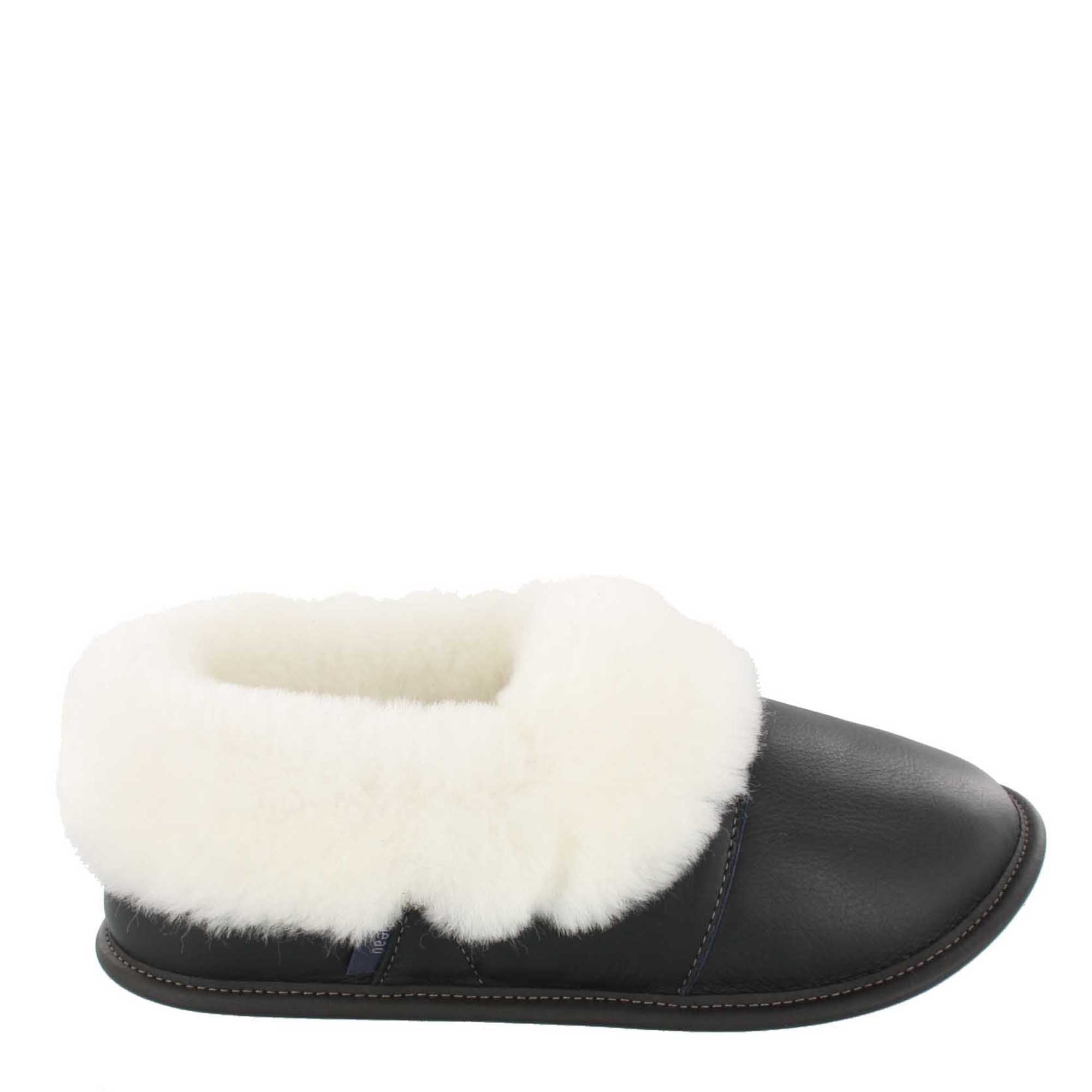 Men's Sheepskin and Leather Slippers: Lazybones – Garneau Slippers