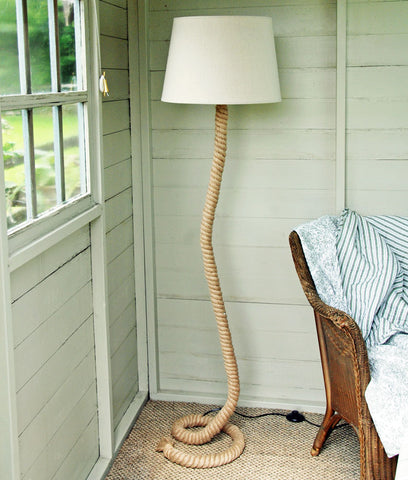 alt="floor lamp made from rope"