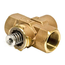 Load image into Gallery viewer, Honeywell Home VCZND6100/U 1-1/4&quot; 3-Way Female NPT VC Valve Assembly Body (8.3 Cv) for Hydronic with 9 CV and Linear Flow | Plumbing Hub Canada

