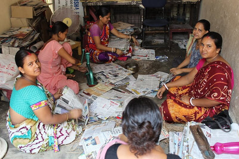 disha foundation women making paper bags