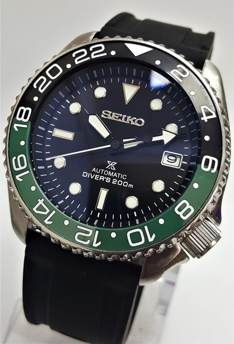 Sold Out Vintage Seiko Scuba Diver's Watch 7002-7000 Automatic 17 Jewe –  Watch Tomb Company Ltd