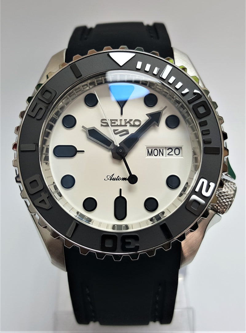 Bespoke Custom Build Seiko Mod SKX007 Divers Watch NH36 Automatic 'WHI –  Watch Tomb Company Ltd