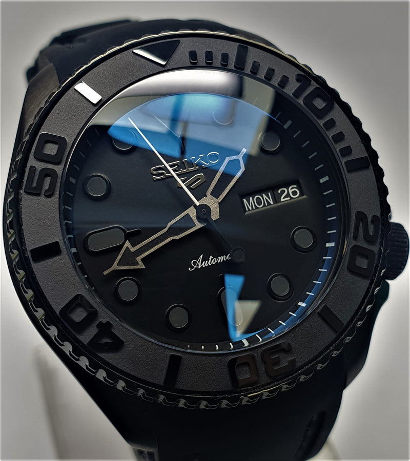 Bespoke Custom Build SKX007 Divers Watch Seiko NH36 Automatic 'GHOST M –  Watch Tomb Company Ltd