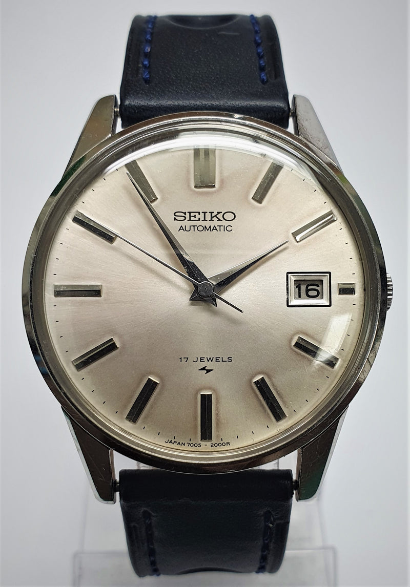 Seiko Vintage Watch LARGE OVERSIZE Cal 7005 200 Automatic 17 Jewel – Watch  Tomb Company Ltd