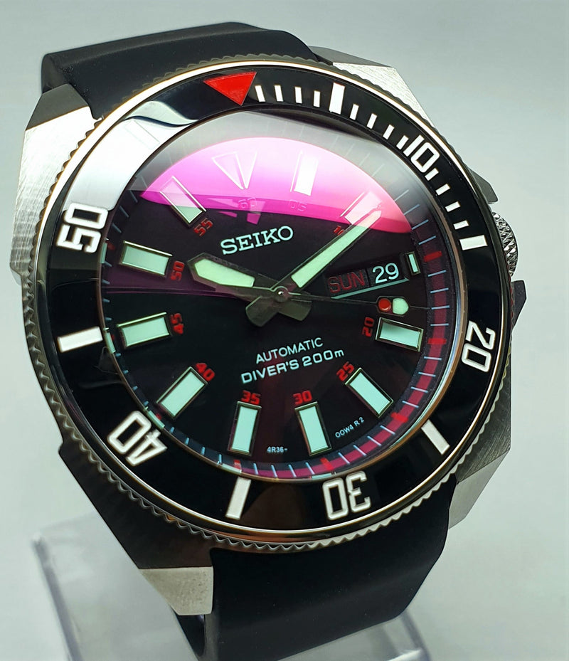 Bespoke Custom SKX Samurai Divers Watch SEIKO NH36 - AKA Blood Moon Mo –  Watch Tomb Company Ltd