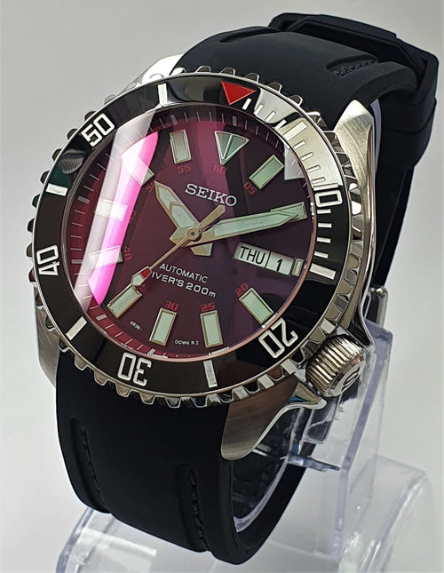 Bespoke Custom SKX Samurai Divers Watch SEIKO NH36 - BLOODMOON Mod! Pr –  Watch Tomb Company Ltd