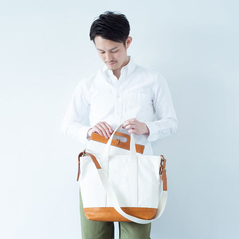 Root＜UNISEX＞Totebag(トートバッグ) ベルトトート