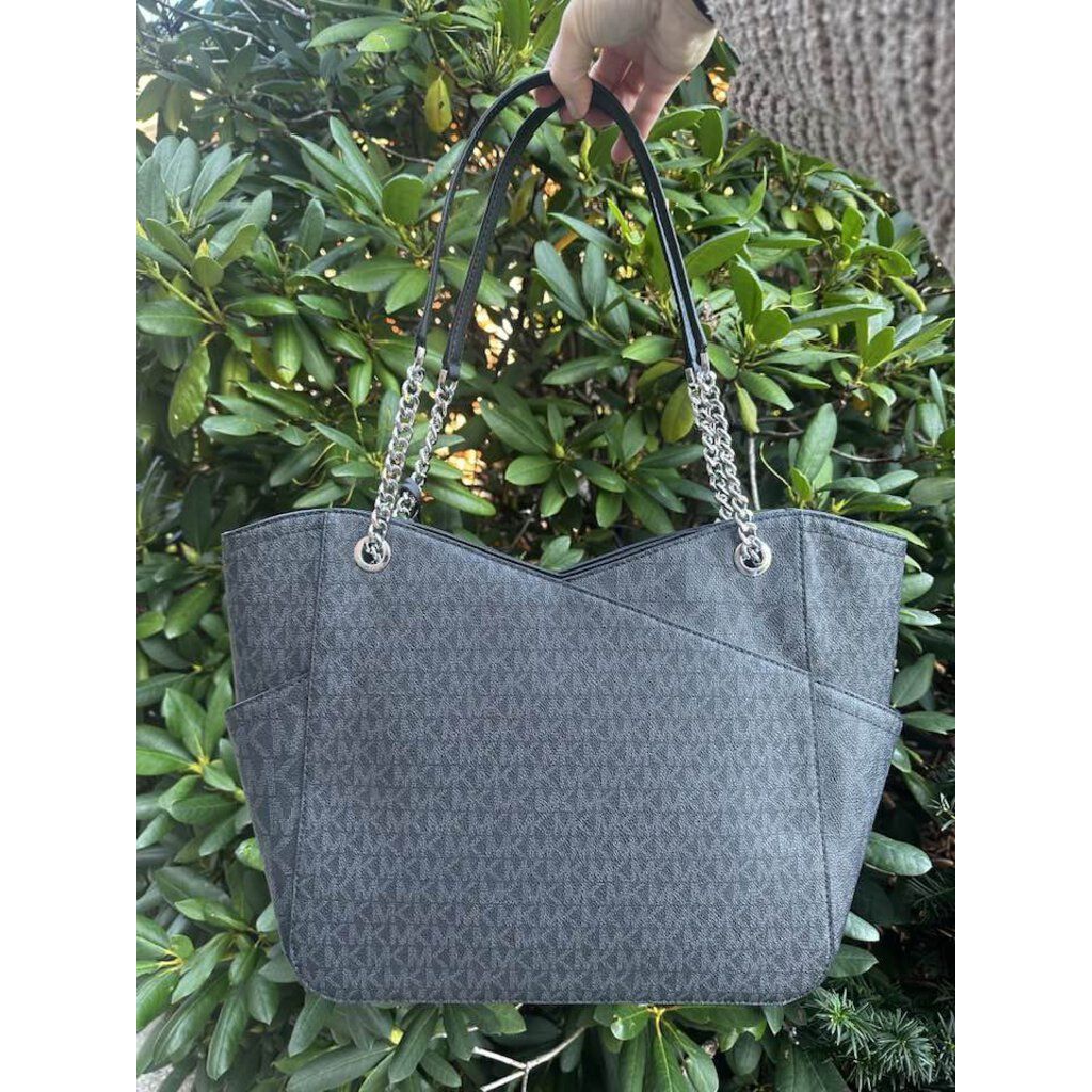 Think Rolyn The Triad Handbag – Chic Boutique Consignments