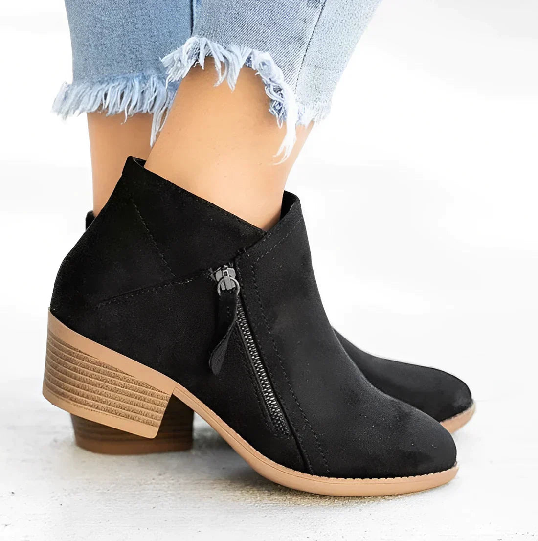 Product Image for Frauen Seite Reißverschluss hoch Heel Stiefeletten, Schwarz / 42