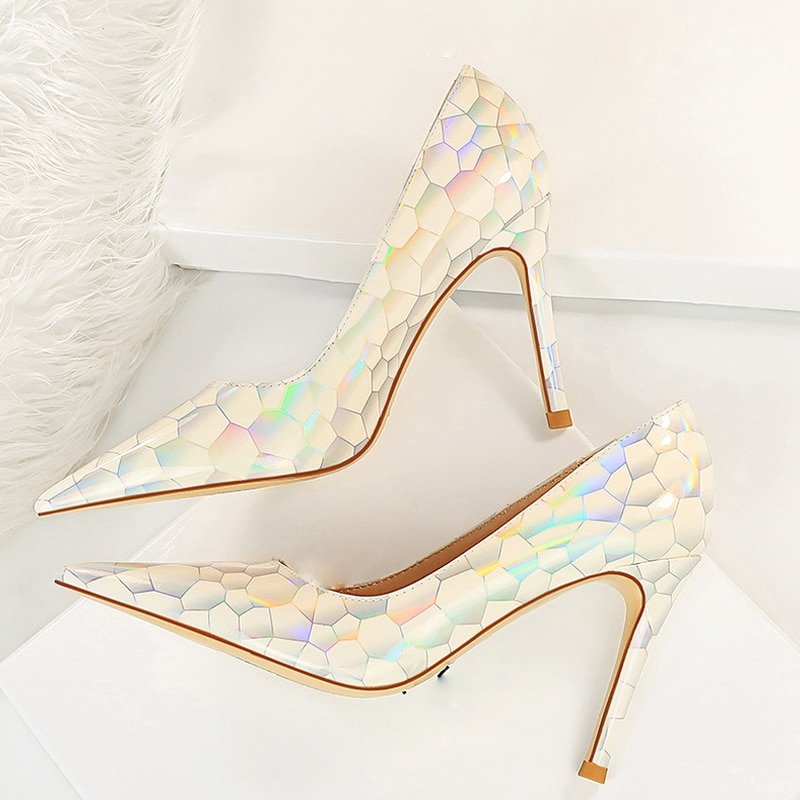 Product Image for WW | Gives Me Butterflies Pump Schuhe, Weiß / 39