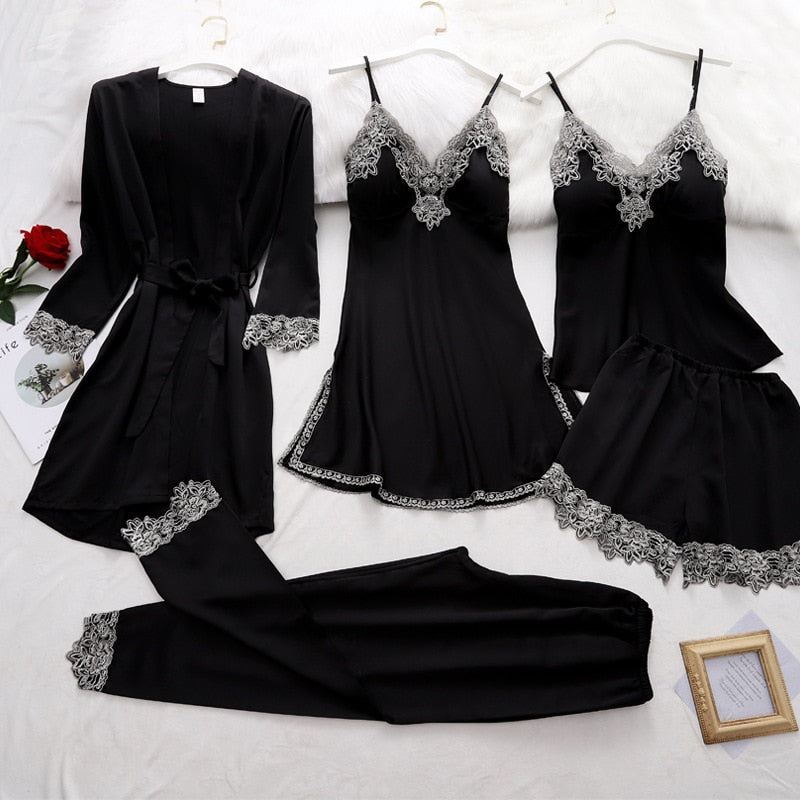 Product Image for WW | Set aus Weichem Seidenpyjama, Schwarzes Set - A / XL