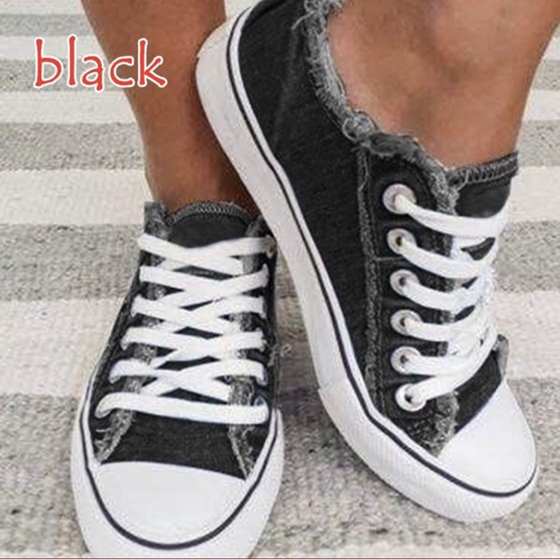 Product Image for WW | Segeltuchschuhe mit Schnürsenkeln, Schwarz / 36